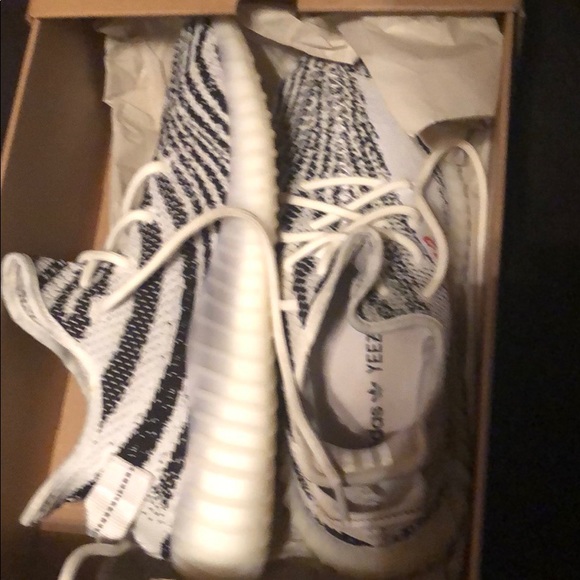 Yeezys - Picture 4 of 8
